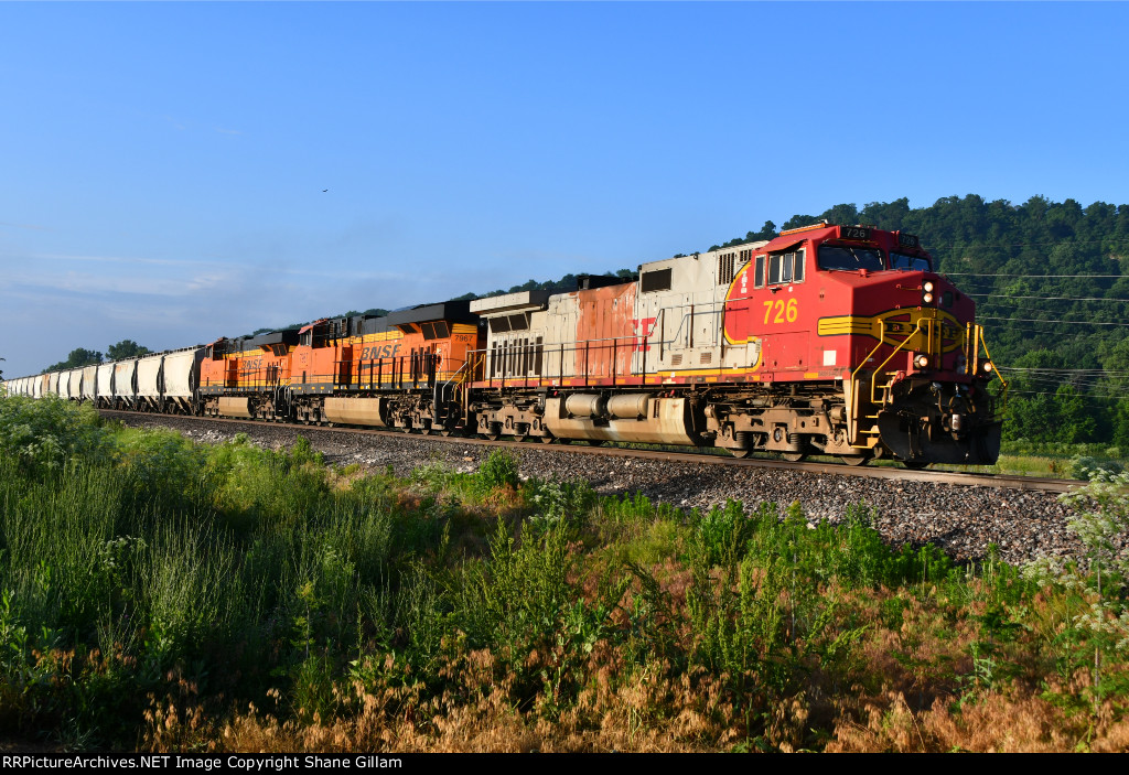 BNSF 726